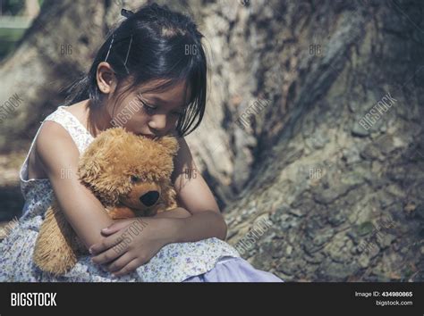 Sad Girl Hugging Teddy Image & Photo (Free Trial) | Bigstock