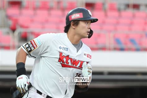 Kbo 비공인 2군 홈런왕 나왔다kt 문상철 119호포 통산 1위 등극 네이트 스포츠