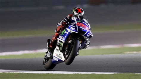 Foto Kecelakaan Di Lap Pertama Ini Alasan Jorge Lorenzo