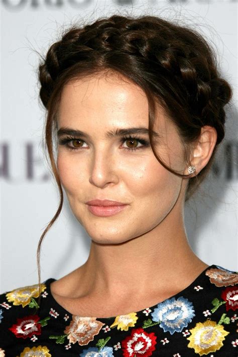 Zoey Deutch 7 Frisure Kjole Fest