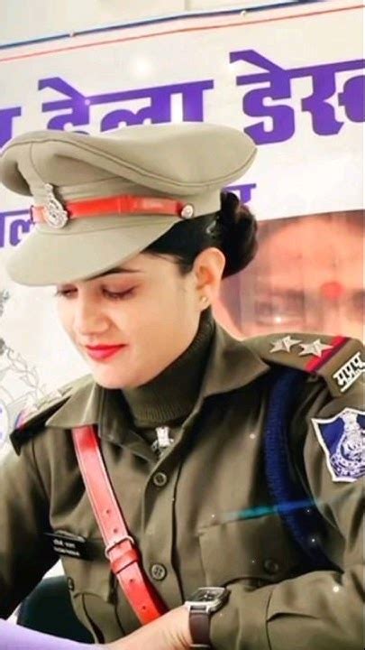 Ips Officer 👮police Girl 💕 Status 💞shortsviralviwes Youtube