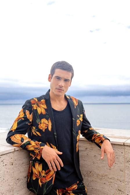 Nicolas Prattes Celebra Sucesso Em Todas As Flores E Fala Sobre Ficar