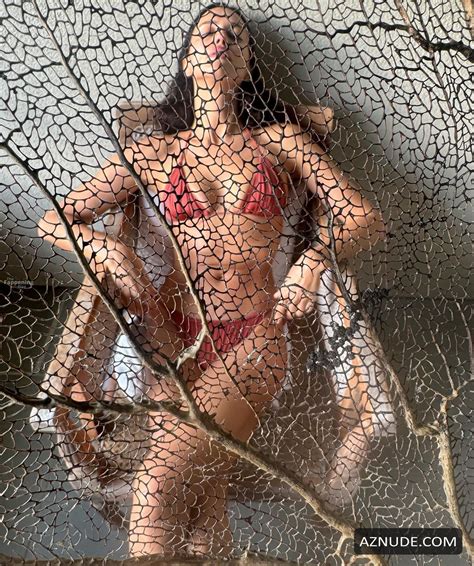 Irina Shayk Sexy Photoshoot Posing Her Banging Body In A Hot Skimpy Bikini AZNude