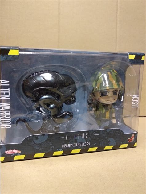 Hot Toys Cosbaby Alien Warrior Collectible Set Figure goodbyeapril 興趣及遊戲 玩具 遊戲類 Carousell