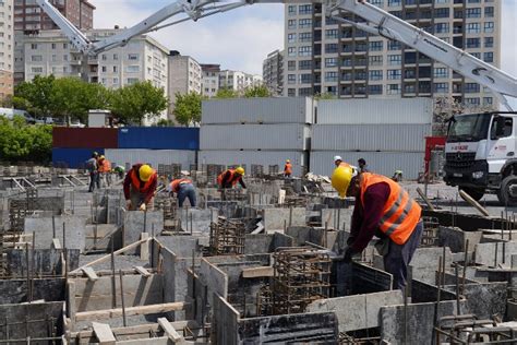 İstanbul Beylikdüzünde Aziz Sancara ilk temel Kocaeli Kent