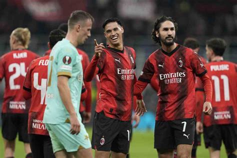 Milan Il Ranking Uefa Sorride Scavalcati I Rivali