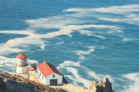 Point Reyes Lighthouse editorial photo. Image of seashore - 186763146