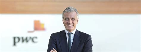 Gonzalo Sánchez presidente de PwC España Informe anual 2023