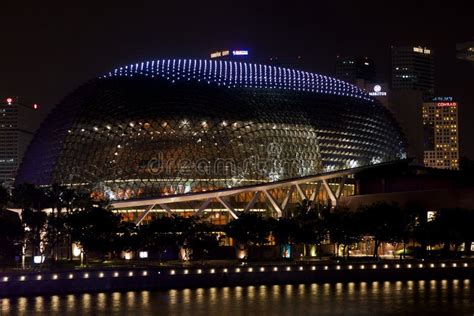 Esplanade Theatres on the Bay at Night Editorial Stock Image - Image of ...