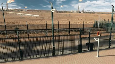 How To Choose The Right Security Fence For Your Home Kingcats