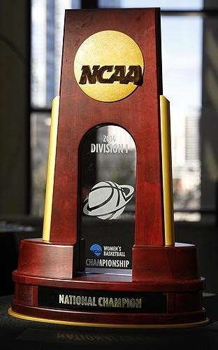 Ncaa Di Womens Basketball Committee Seeks Cost Savings For