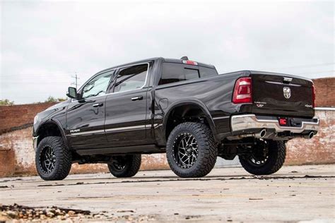 5 Inch Lift Kit Air Ride Ram 1500 4WD 2019 2023 Rough Country