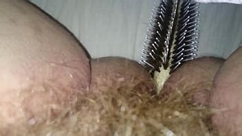 Follando mi coño peludo mojado y mi culo XVIDEOS