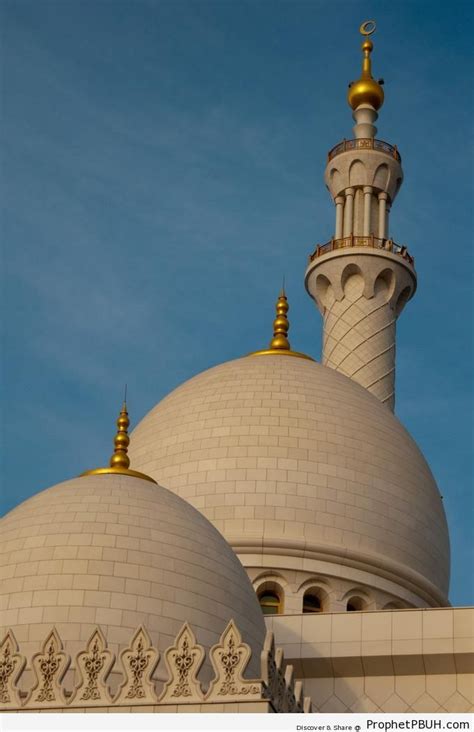 Domes And Minaret At Sheik Zayed Grand Mosque Abu Dhabi United Arab