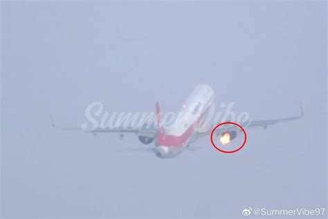 恐怖直擊！四川航空客機空中「引擎噴火」嘎嘎作響 空中盤旋2小時降落 中天新聞網