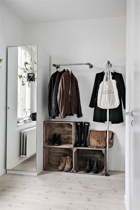 30 Chic And Modern Open Closet Ideas For Displaying Your Wardrobe