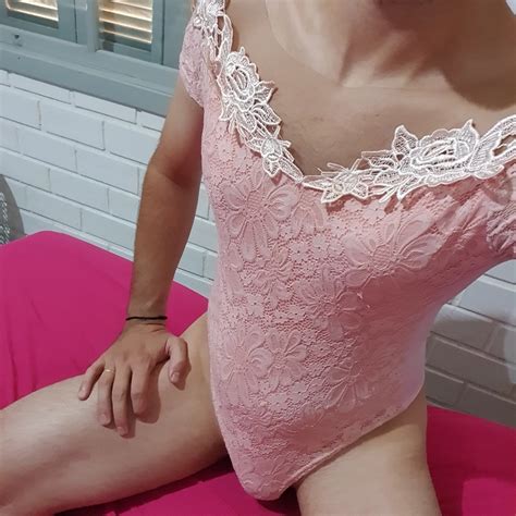 Pink Bodysuit 15 Nude Pics XHamster