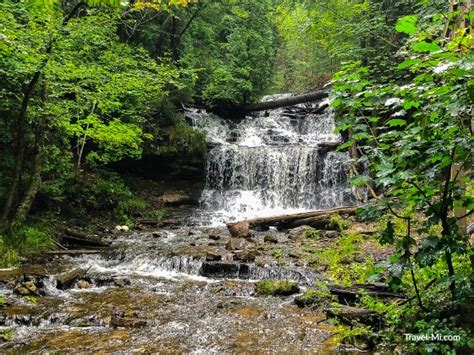 45 Upper Peninsula Waterfalls | Jaw-Dropping Scenic Spots You'll Love