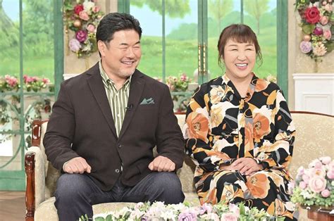 【写真 13枚】11月20日に放送される「徹子の部屋」に出演する佐々木健介・北斗晶夫妻＝テレビ朝日提供 Mantanweb（まんたんウェブ）