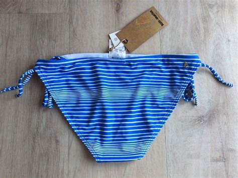 Maillot De Bain Bikini Ray Bleu Blanc Beach Mountain Neuf Neu Und Originalverpackt In Agiez