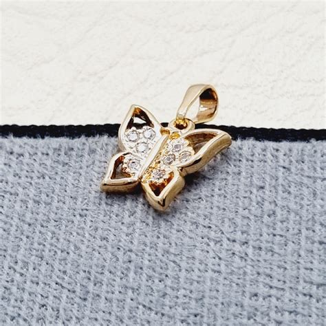 DIJE MARIPOSA MICROCIRCÓN ORO LAMINADO 18K