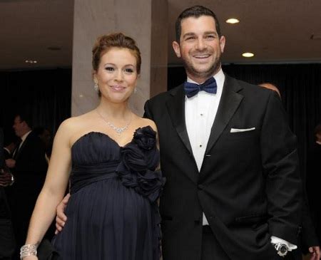 republic travel: Alyssa Milano and David Bugliari Welcome a Baby Boy ...