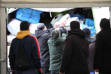 Rize depremzedeler için tek yürek oldu Trabzon Haber Son dakika