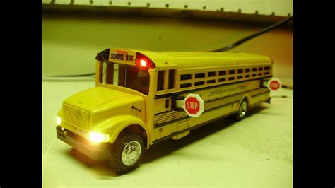 Andrews Custom International Series 3000 Diecast School Bus Model W