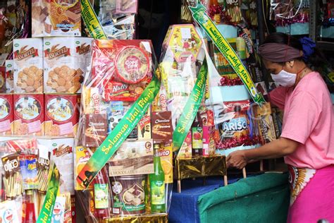 PERMINTAAN PARCEL LEBARAN MULAI MENINGKAT ANTARA Foto