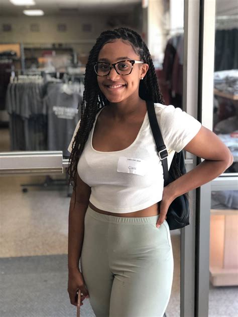 Event planners explain why they pick rosemont theater rosemont illinois 2