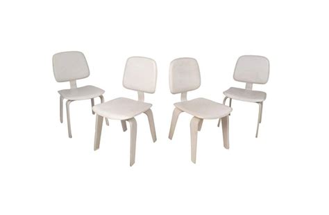 4 Vintage White Leather Eames Style Dining Chairs Auction