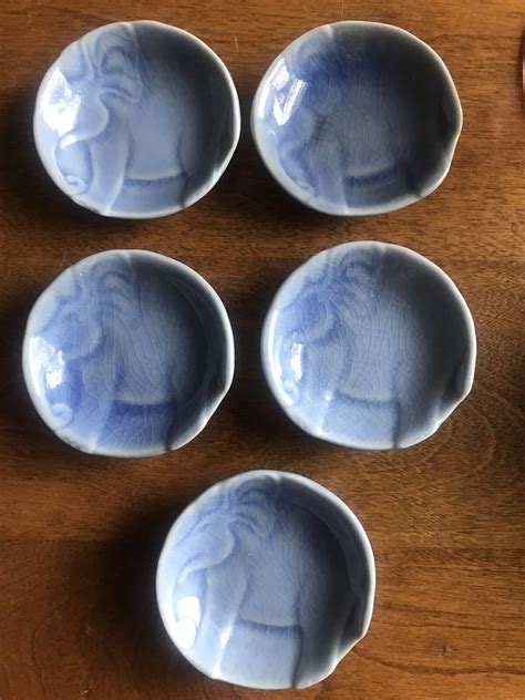 Pier 1 Embossed Elephants Ceramic Dipping Condiment Dishes Set Of 5