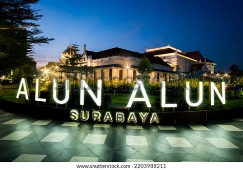 Surabaya Night: Over 2,021 Royalty-Free Licensable Stock Photos ...