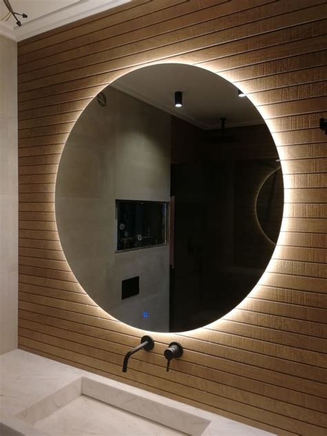 Работы по производству зеркал в Москве компании Mirror Light