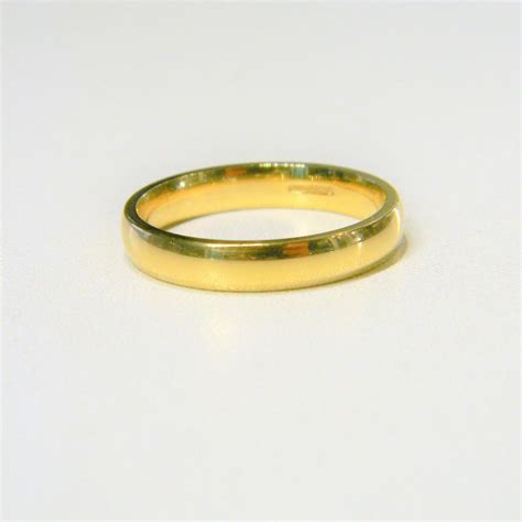 4mm 18ct Yellow Gold Court Wedding Ring Db Gems