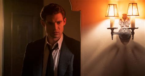 David Corenswet Has Played Many Gay Roles But What S His Sexuality