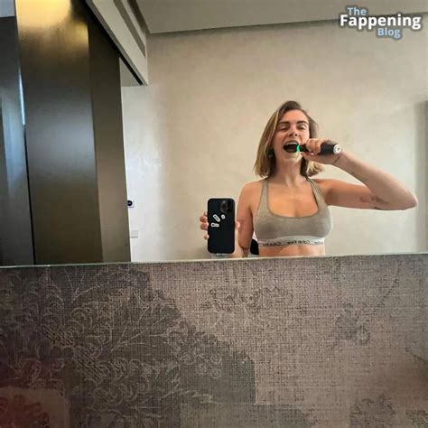Cara Delevingne Nude Sexy Leaks Thefappening Photos The Fappening Stars
