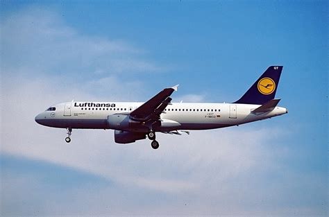 F-WWDO Airbus A320 Lufthansa | Airbus A320-211 Lufthansa s/n… | Flickr