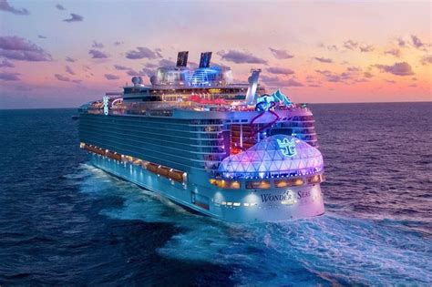 The Biggest Cruise Ship: 10 Largest Cruise Ships in the World