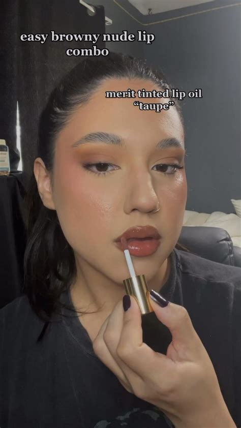 Easy Browny Nude Glossy Lip Combo For Everyday Makeup Application Routine Grwm Morning Routine