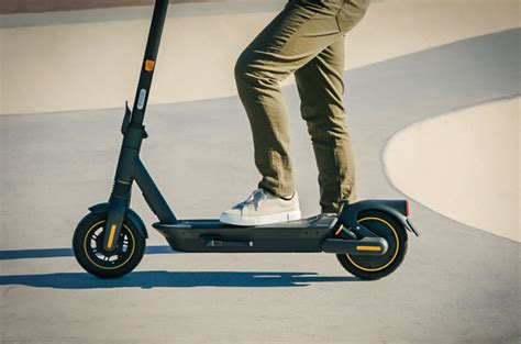 Ninebot Kickscooter Max G Electric Scooter Segway Official Off