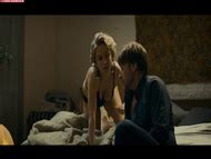 Naked Caro Cult In Justice Verstrickt Im Netz Der Macht