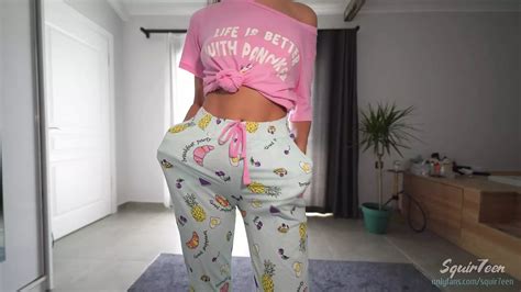 Hot MILF Stepmom Caught Her Stepson Jerking Off And Helped Him Cum A Minute Before Her Cuckold