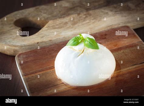 Italian Mozzarella Burrata Stock Photo Alamy