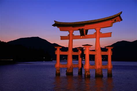 世界遺産である宮島の厳島神社。その魅力について紹介します ぷらんジャ