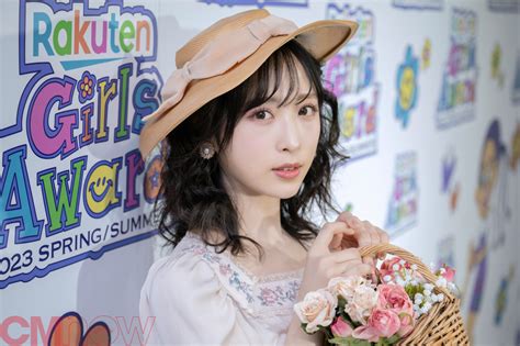 Akb48・小栗有以、映画の主人公のような可憐な衣装で歩く。チーム8としての9年間とこれから。 Cmnow Web