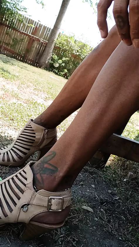 Free Ladyboy Piss Shemale Porn Videos Xhamster