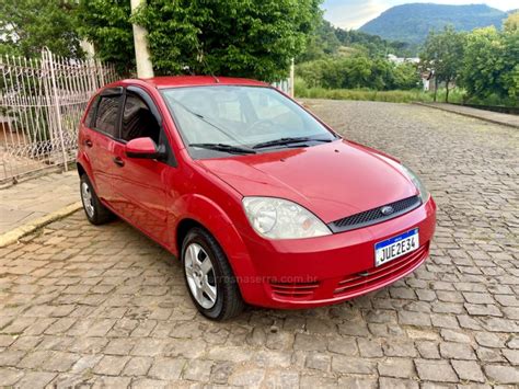 FIESTA 1 0 MPI PERSONNALITE 8V GASOLINA 4P MANUAL 2003 MUCUM Carros