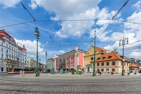 City Streetscape In Prague Picture And HD Photos | Free Download On Lovepik