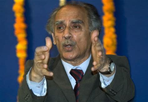 Now, Arun Shourie Rips Apart Modi Govt Over Noteban. Here Are The Key ...